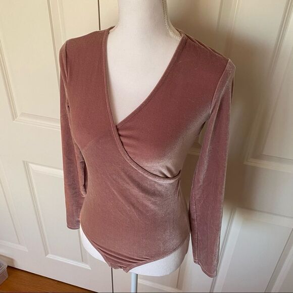 Madewell Bodysuit - Picture 4 of 13